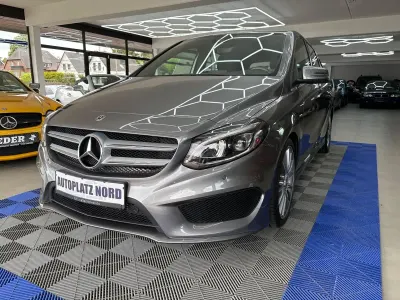 Gebraucht Mercedes B200 Style 156 PS (114 kW) 2018 Grau Kleinwagen