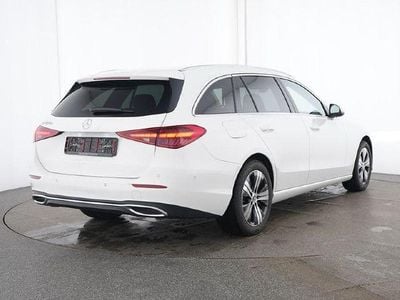 Gebraucht Mercedes C300e Avantgarde 313 PS (230 kW) 2024