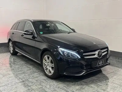 Gebraucht Mercedes C250 204 PS (150 kW) 2015 Schwarz Limousine