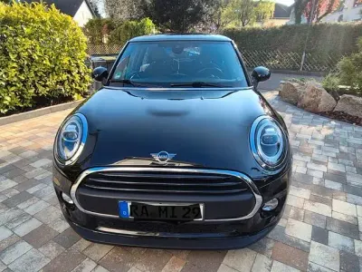 Gebraucht Mini ONE 102 PS (75 kW) 2018 Schwarz Kleinwagen