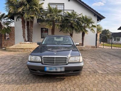 Gebraucht Mercedes C240 Elegance 170 PS (125 kW) 1997 Grau Limousine