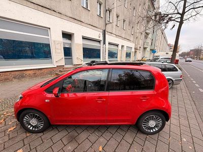 Rot Gebraucht 2013 VW up! Kleinwagen | 6.800 € (Fairer Preis)