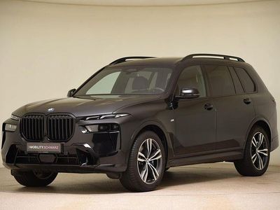 Gebraucht BMW X7 M Sport 352 PS (258 kW) 2024 Schwarz SUV