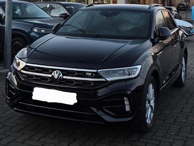 Second-hand VW T-Roc R 300 CP (220 kW) 2025 Negru SUV