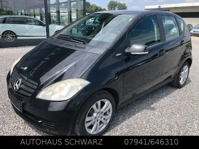 Gebraucht Mercedes A160 82 PS (60 kW) 2010 Schwarz Limousine
