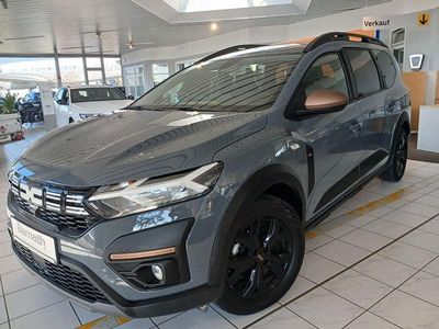 Gebraucht Dacia Jogger Extreme 141 PS (103 kW) 2024 Grau Van / Kleinbus