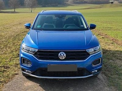 Gebraucht VW T-Roc 190 PS (139 kW) 2018 Blau SUV