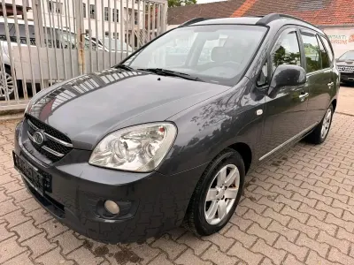 Gebraucht Kia Carens 140 PS (102 kW) 2009 Schwarz Van / Kleinbus