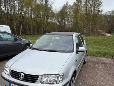 Używany VW Polo 60 KM (44 kW) 2003 Czarny Hatchback