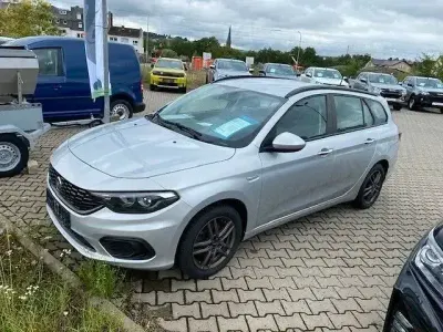 Gebraucht Fiat Tipo Easy 120 PS (88 kW) 2018 Maestro grau Kombi