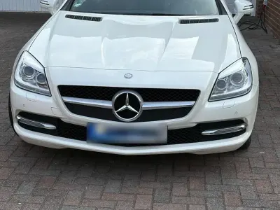 Gebraucht Mercedes SLK200 184 PS (135 kW) 2013 Weiß Cabrio