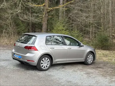 Gebraucht VW Golf VII Trendline 116 PS (85 kW) 2019 Limousine