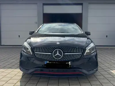 Gebraucht Mercedes A250 218 PS (160 kW) 2016 Schwarz Kleinwagen