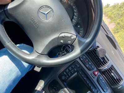 Mercedes C270