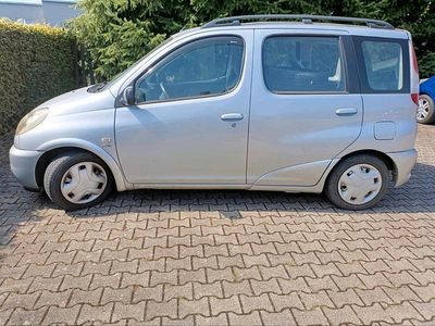 Toyota Yaris Verso