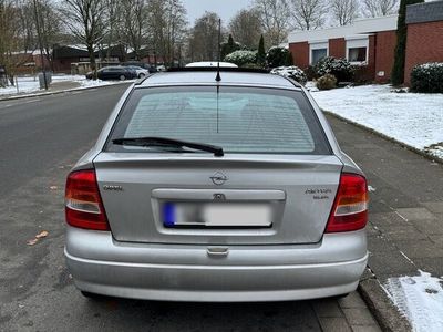 gebraucht Opel Astra 1.6 100Edition, 101 PS Zahnriemen, Lichtmaschine neu