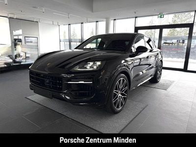 Nuova Porsche Cayenne GTS 500 CV (367 kW) 2026 Nero SUV
