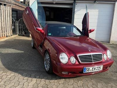 Second-hand Mercedes CLK230 193 CP (141 kW) 1999 Roșu Cabrio
