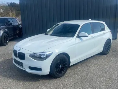 Gebraucht BMW 114 102 PS (75 kW) 2012 Weiß Kleinwagen