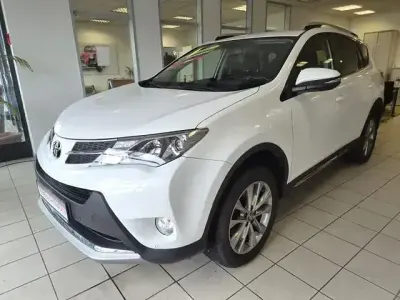Gebraucht Toyota RAV4 Comfort 152 PS (111 kW) 2015 Weiß SUV