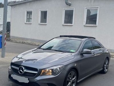 gebraucht Mercedes CLA200 +Panoramadach+