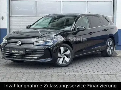 Gebraucht VW Passat 150 PS (110 kW) 2024 Schwarz Kombi