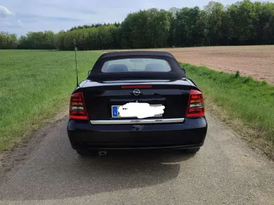 Gebraucht Opel Astra 125 PS (91 kW) 2004 Schwarz Cabrio