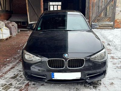 Gebraucht BMW 116 Sport Line 136 PS (100 kW) 2011 Schwarz Kleinwagen