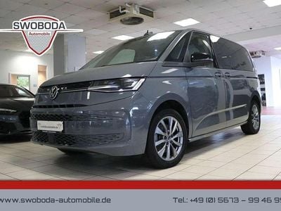Gebraucht VW Multivan 150 PS (110 kW) 2023 Grau Van