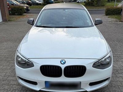 Gebraucht BMW 116 Performance 136 PS (100 kW) 2014 Weiß Kleinwagen
