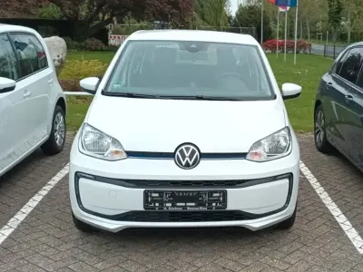 Używany VW e-up! 61 kW (83 KM) 2021 Biały Hatchback