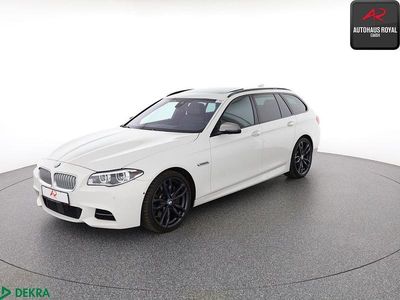 Gebraucht BMW M550 Sport Line 381 PS (280 kW) 2016 Alpinweiss Limousine