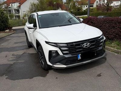 Gebraucht Hyundai Tucson Select 150 PS (110 kW) 2024 Weiß SUV