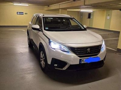 Gebraucht Peugeot 5008 Allure 131 PS (96 kW) 2020 Weiß Van / Kleinbus