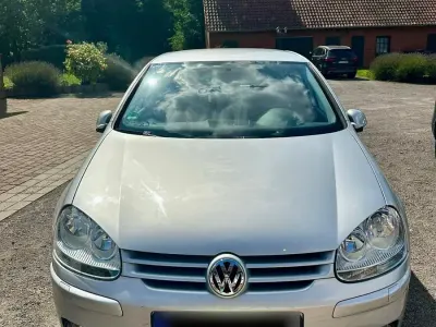 Gebraucht VW Golf V 75 PS (55 kW) 2005 Silber Kleinwagen