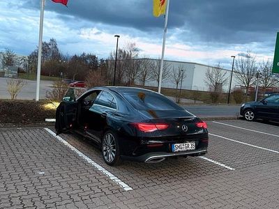 Gebraucht Mercedes CLA180 136 PS (100 kW) 2021 Schwarz Limousine