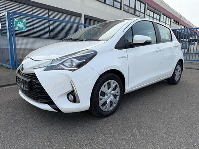 Gebraucht Toyota Yaris Hybrid Business Edition 92 PS (67 kW) 2020 Weiß Kleinwagen