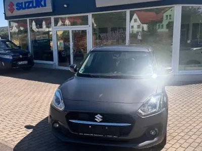 Gebraucht Suzuki Swift Comfort+ 83 PS (61 kW) 2021 Grau Kleinwagen