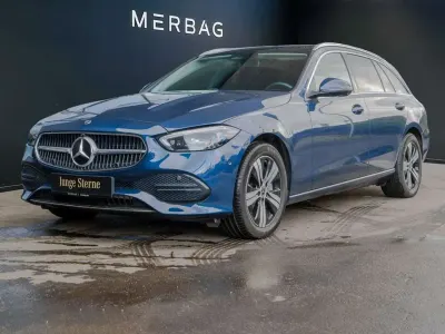Gebraucht Mercedes C300e Avantgarde 313 PS (230 kW) 2024 Blau Limousine