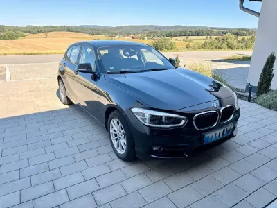 Gebraucht BMW 118 Sport Line 150 PS (110 kW) 2017 Schwarz Limousine