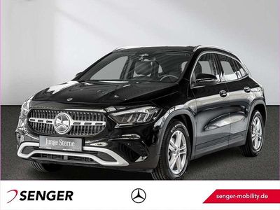 Second-hand Mercedes GLA200 Advanced 163 CP (119 kW) 2024 Negru SUV