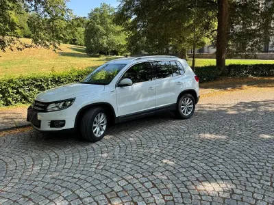 Gebraucht VW Tiguan LOUNGE 110 PS (80 kW) 2016 Weiß SUV