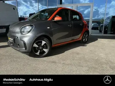 Second-hand Smart ForFour Electric Drive 60 kW (82 CP) 2021 Gri Berlinǎ