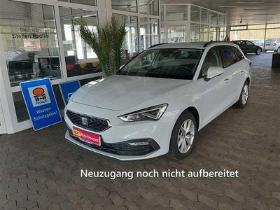 Usata Seat Leon Style 150 CV (110 kW) 2022 Bianco Berlina