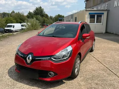 Gebraucht Renault Clio 120 PS (88 kW) 2014 Rot Kombi