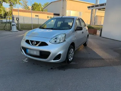 Gebraucht Nissan Micra 80 PS (58 kW) 2014 Silber Kleinwagen