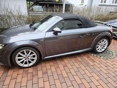 Audi TT Roadster