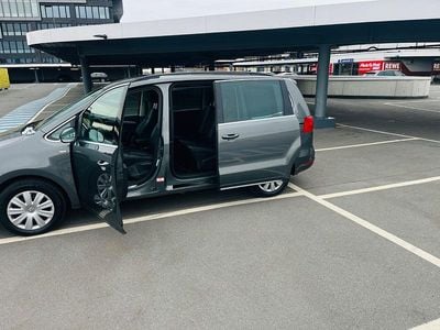 Usata VW Sharan 140 CV (102 kW) 2012 Grigio Monovolume