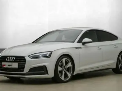 Gebraucht Audi A5 Sportback S-Line 150 PS (110 kW) 2019 Weiß Kleinwagen