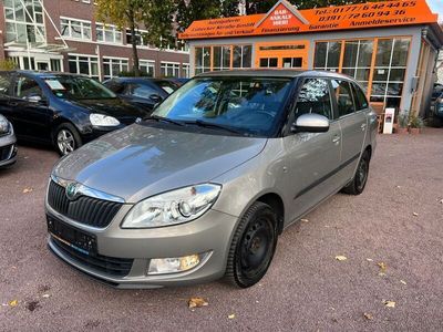 gebraucht Skoda Fabia 1.2l TSI DSG Combi KLIMA/SHZ/LEDER/PDC/ALU